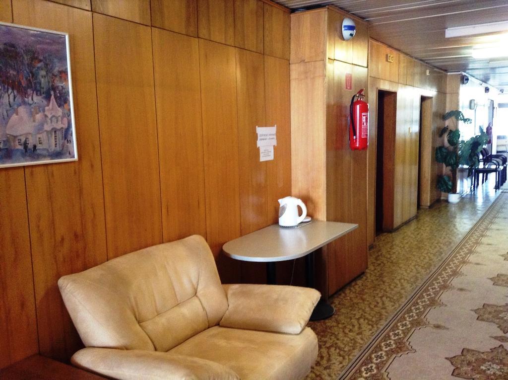 Hotel Dom Techniky 질리나 외부 사진
